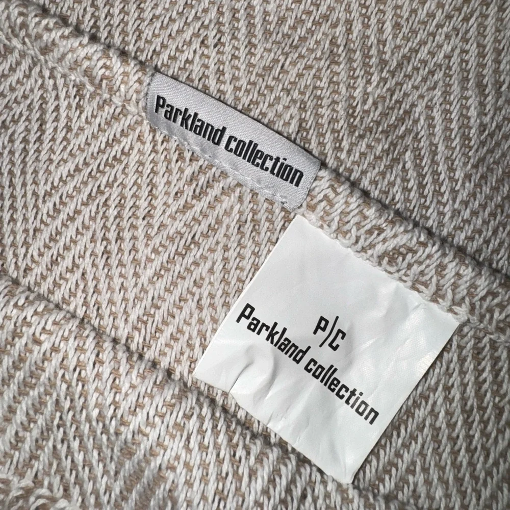 🍂Parkland Collection Beige Herringbone Throw Blanket🍂